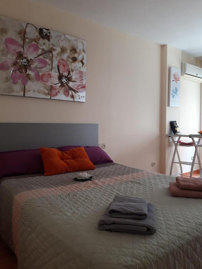 Almudena Estudio Torrevieja Exterior photo